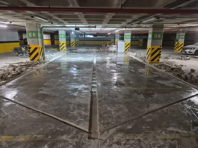 Kapalı otopark zemininde zemin ve derz kesimi